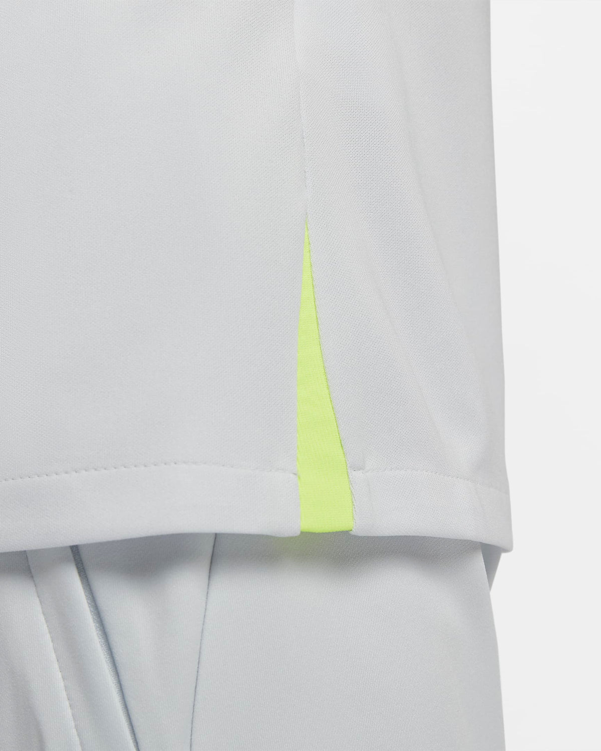 Nike Dri-FIT Strike | Pure Platinum