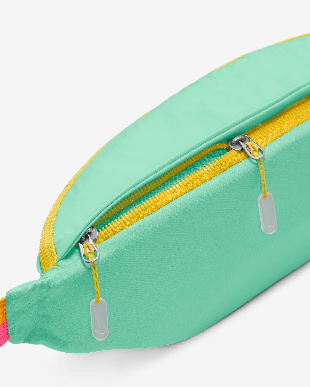 Nike Heritage Hip Pack | Emerald Rise