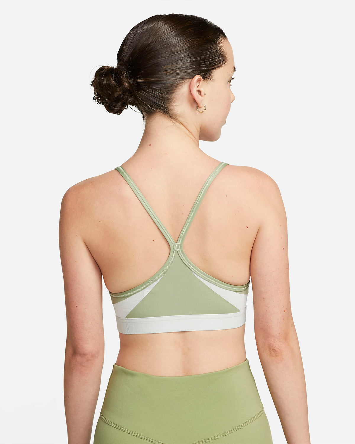 Nike Indy | Oil Green