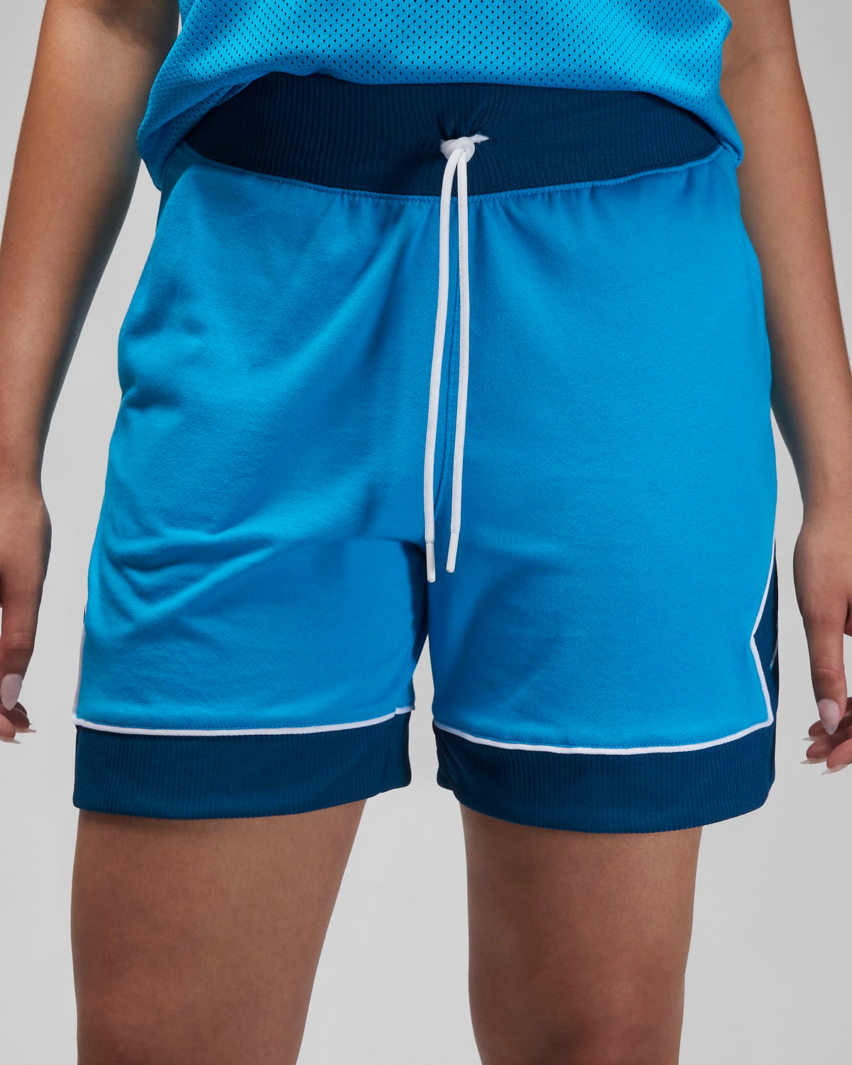 Jordan Women's Diamond Shorts | Laser Blue