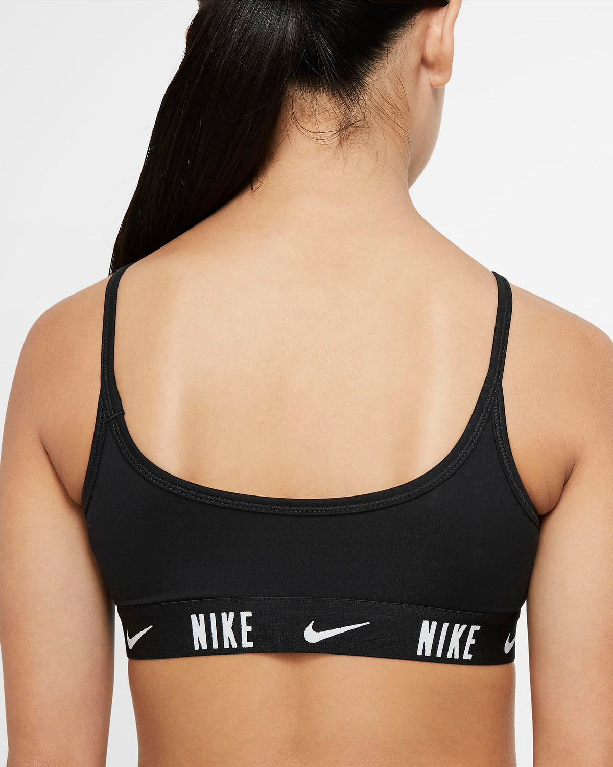 Nike Trophy Older Girls' Sports Bra | Black
